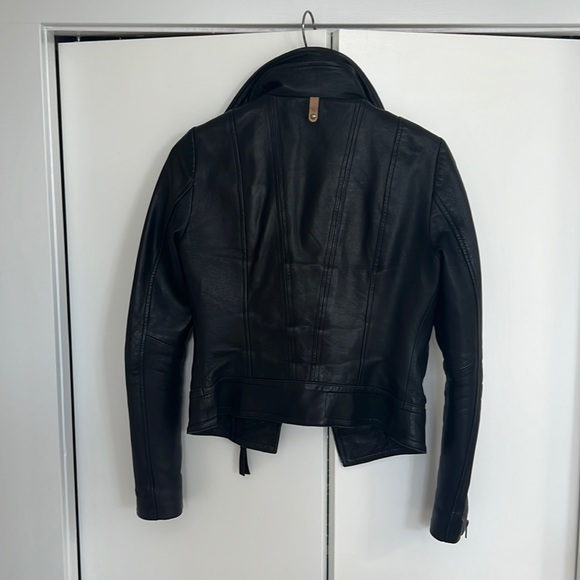 Mackage Kenya jacket made for Aritzia - Picture 4 of 11